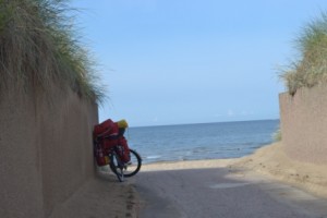 море и велосипед